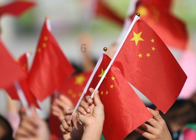为茅屋所破歌注音及译文是什么？游戏画面
